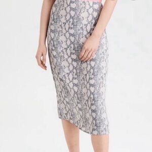 American Eagle Outfitters Snake Print Pencil Skirt